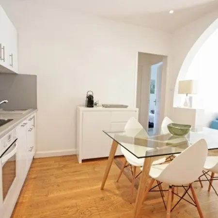 Apartment Face Aux Plages La Croisette - Apt 2 Chambres